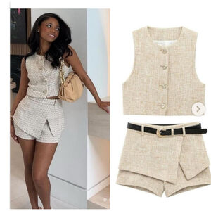 Short Textured Waistcoat Skorts Size M